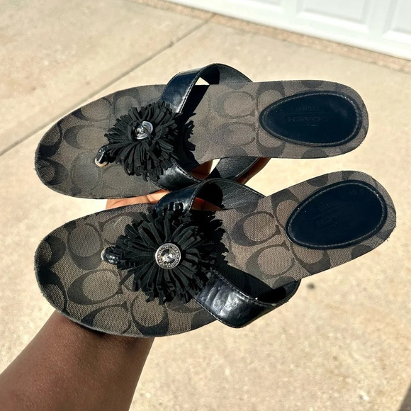 Coach Suki‎ flip flops size 8.5 black - Picture 1 of 11